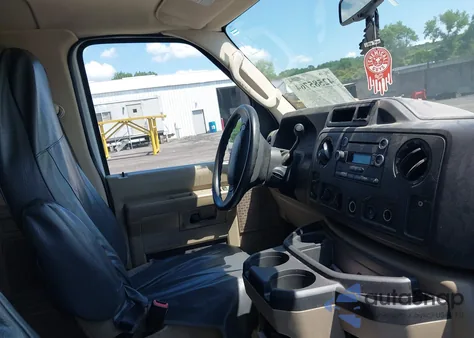 2012 Ford E-350 Super Duty Xlt from USA, damaged, VIN 1FBNE3BL6CDA24918